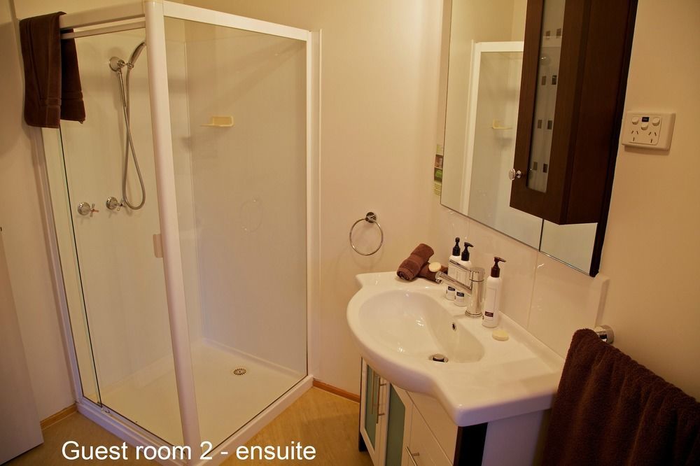Venus Escapes Guesthouse ビーナス・ベイ エクステリア 写真