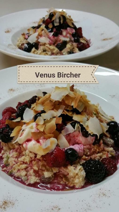 Venus Escapes Guesthouse ビーナス・ベイ エクステリア 写真